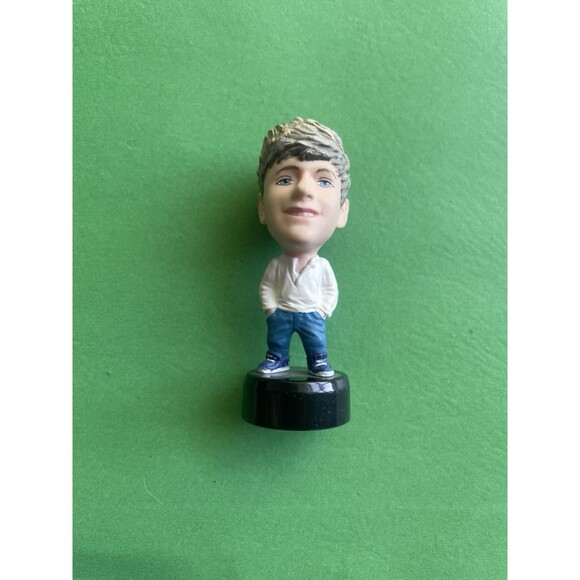 Niall Horan Mini Figure 1D One Direction 2011 Figurine Cake Topper Loose No Box - Picture 1 of 4